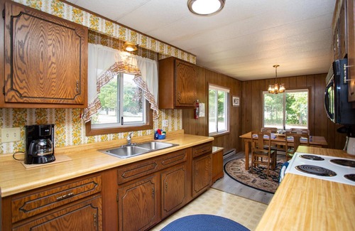 Grand Marais House | Sage Breeze - Walking distance to everything!
