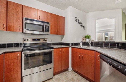 East Kootenay Apartment | Sage Cove | Outdoor Pool & Hot Tub | Walkout Patio