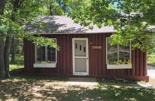 Tawas City Cabin | Sage, Mermaid Coast Cottages on Lake Huron