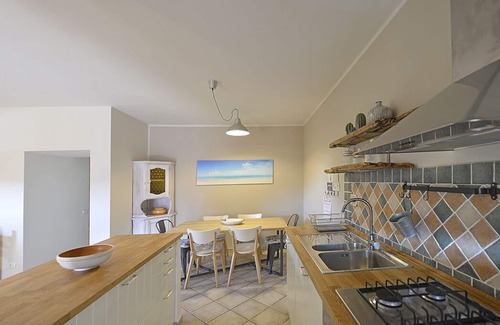 Marciana Marina Apartment | Sagittarius 1, 3-room apartment 6 pax in the countryside just 400 meters from the sea.