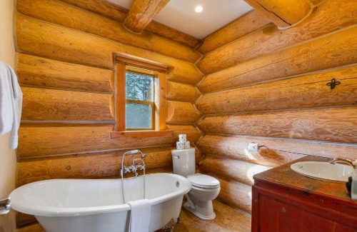 Sagle House | Sagle Sunrise