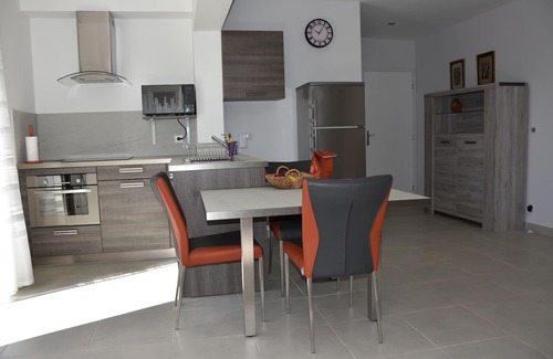 Sagone Apartment | SAGONE, Ground floor, recent studio 55 m2 - heated swimming pool, beaches 350 m