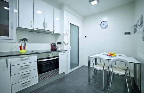 El Baix Guinardo Apartment | Sagrada Familia Deluxe