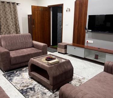 Mysore Apartment | SAHARHOMEstay O3