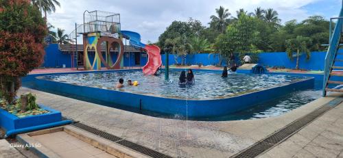 Payakumbuh House | sahati homestay and swimingpool