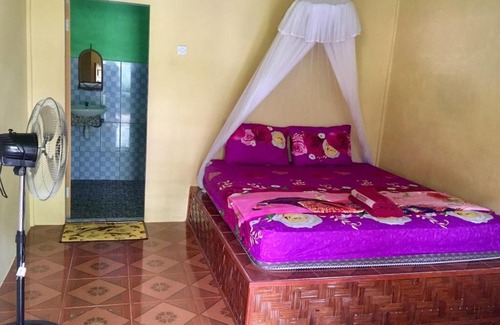 Bukit Lawang Hotel | Sahnan Guest House