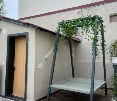 Jagatpura House | Saiba OutHouse- 4 Bed room- Pool- Theatre- PartyHall- Garden & Terrace sitting area