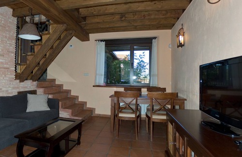 Manjiron Apartment | SAIKA Rural - House QUERCUS, for 4/5 people, Duplex