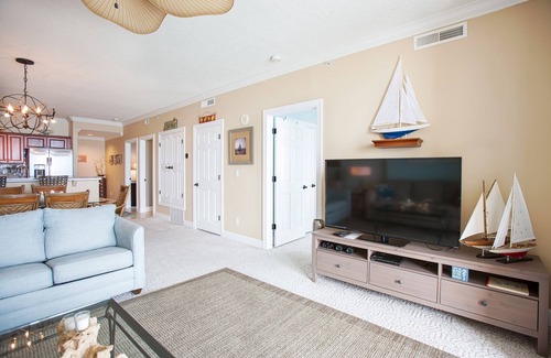 West Panama City Beach Condo | Sail Away to Emerald Isle 1210 2m to Pier Park Beach Front 2 Frnt Row Beach Chrs