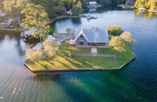 Pleasure Point House | Sailboat Point