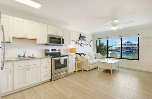 Stuart Apartment | Sailfish Suites 4- Waterfront, Pet friendly!