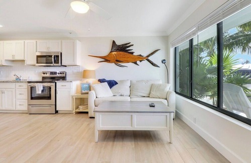 Stuart Apartment | Sailfish Suites 4- Waterfront, Pet friendly!