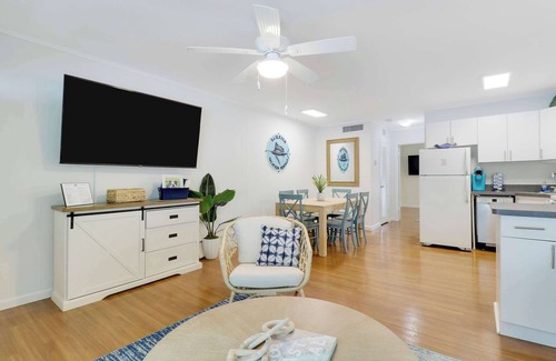 Stuart Apartment | Sailfish Suites 8 - Waterfront Lodging