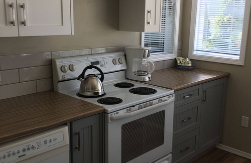 Blind Bay House | Sailing Suite on the Sunny Shuswap!