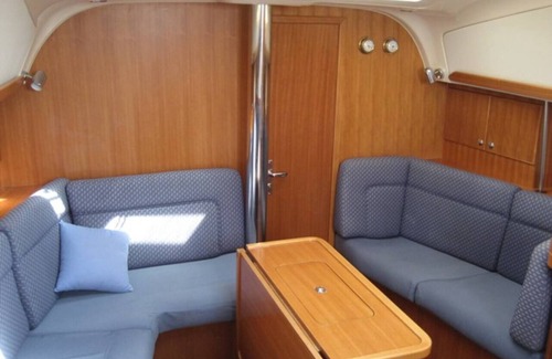 Alimos Villa | Sailing Yacht by Owner, Holidays to Greek islands