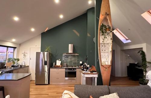Hokitika House | Sailor's Catch
