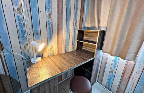 Pluit Apartment | Sailor Studio 1BR + Fast Wifi+ Netflix at Greenbay Pluit