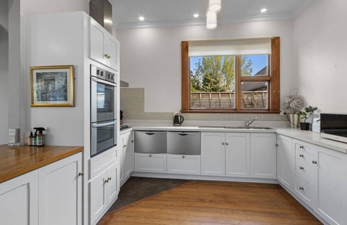 Edgeware House | Saint Albans Sweet Retreat