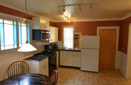Historic Downtown Durango House | Saint Francis House ~ Downtown Durango *Sanitized & High Speed Wi-Fi*
