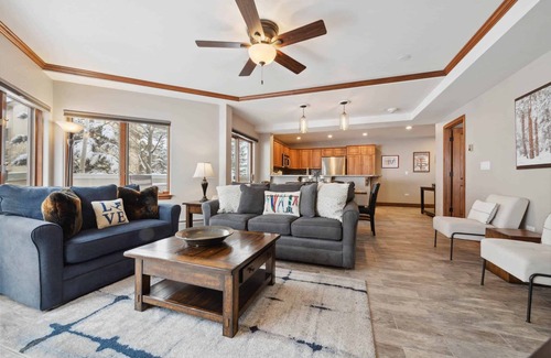 Beaver Creek Condo | Saint James Place 329