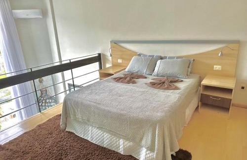 Czerniewicz House | Saint Sebastian Flat 603- Com Hidro! até 3 pessoas, Duplex, no centro