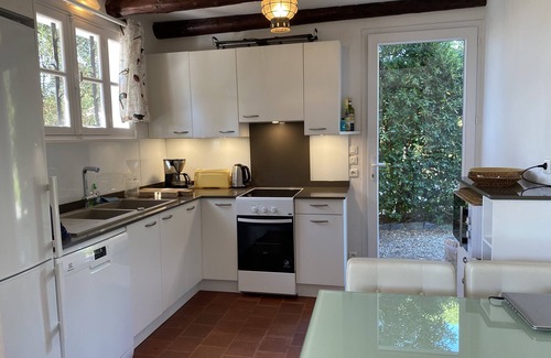 Cote d'Azur- French Riviera House | Saint-Tropez house with garden overlooking the bay, 15 minutes' walk from the beach