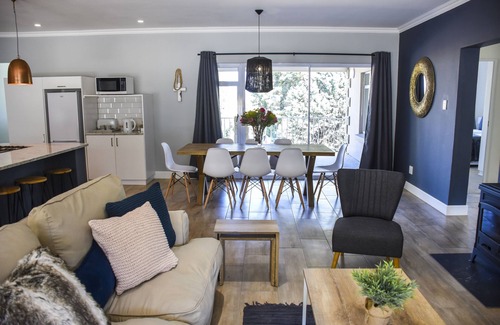 Clarens House | Saints Rest