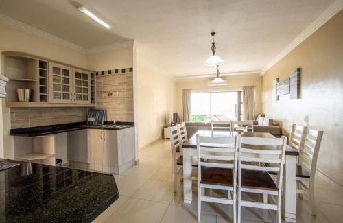 Margate Apartment | Saints View Resort Unit 11
