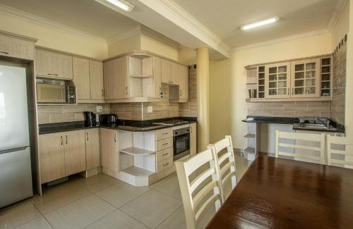 Margate Apartment | Saints View Resort Unit 22
