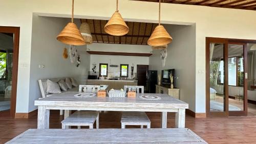 Amed Villa | Saka Villa
