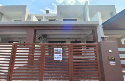Bukit Kayu Hitam House | Sakeenah Homestay near UUM, UNIMAP and Matrik Kedah