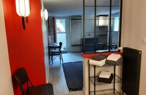 Fontaine-le-Comte Bed & Breakfast | SAKURA