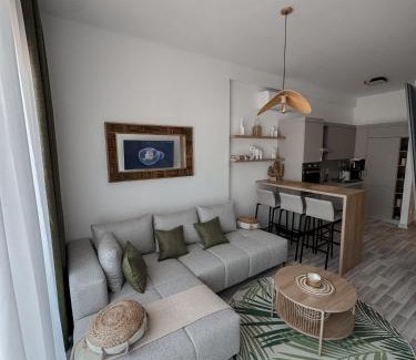 Bar Apartment | Sal y Sol