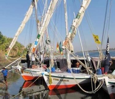 Aswan Boat Rental | Salah El Din Restaurant on the Nile Corniche