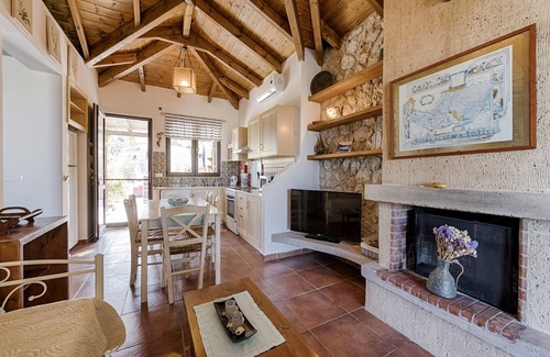 Kamiros House | Salakos Villas