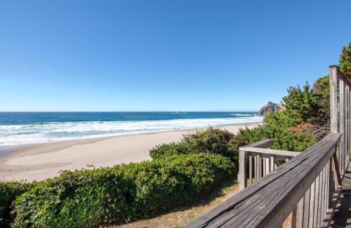 Roads End House | Salal Bluff