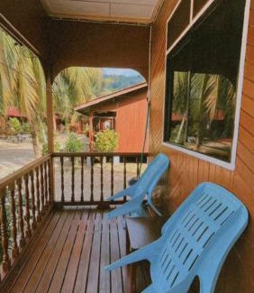 Tioman Island Ski Chalet | SALANG SAYANG RESORT , PULAU TIOMAN
