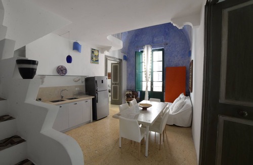 Gallipoli Historic Center Apartment | Salapolis Designer Apartment in the center of Gallipoli's old city