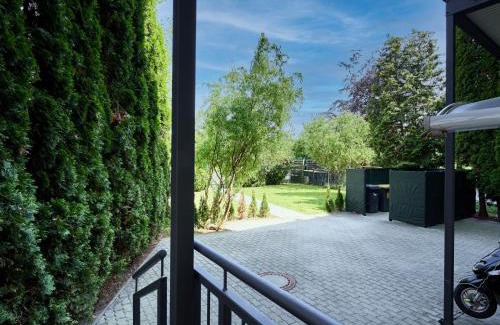 Markranstaedt Apartment | Sali-Homes Boarding Haus Monteur-Wohnungen Balkon Vollküche Autobahnähe