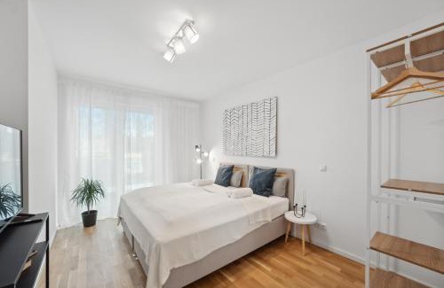 Bayreuth Apartment | Sali Homes R1 - Cozy Apartment by River
