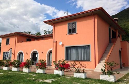 Mignano Monte Lungo House | Salisù Country House