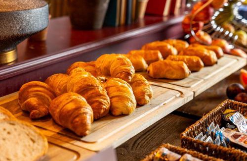 Hertford Hotel | Salisbury Arms Hotel