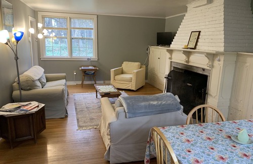 Salisbury Cottage | Salisbury Cottage Retreat