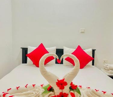 Kalaoya Hotel | Saliyawewa Cabins