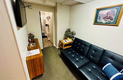 Salmon Hotel | Salmon River Inn