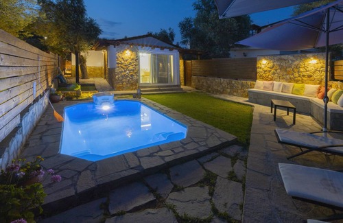 Sithonia House | Salonikiou Beach Apartments & VillasnSalonikiou Beach Luxury Residences PEARL