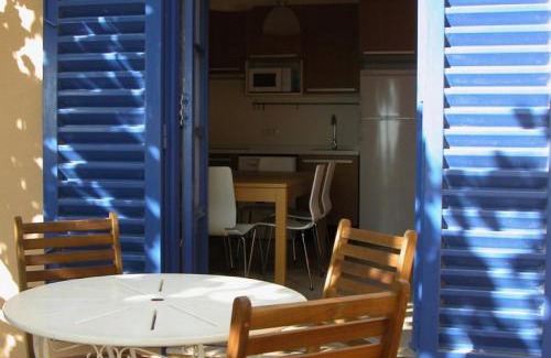 Salou City Centre Apartment | Salou 1 · House -garden in front of the beach - Ferrari Land