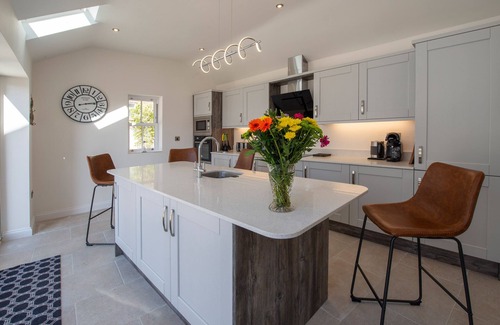 Whitby Cottage | Salt Bay