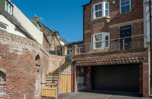 Whitby Cottage | Salt Bay