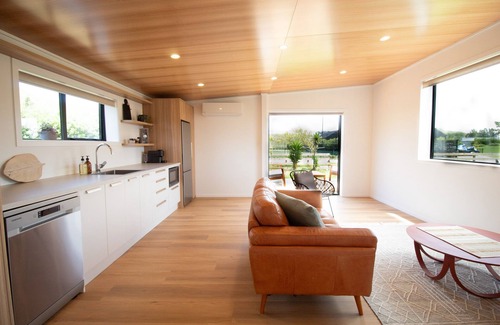 Wainui House | Salt Guesthouse-relax & unwind in this beautiful space. Rural feel, ocean close.
